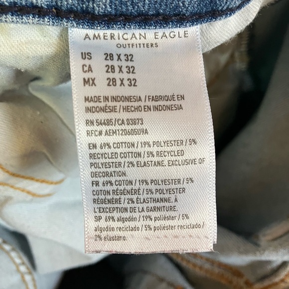 American Eagle Outfitters Light Blue Denim Jeans - Picture 7 of 10